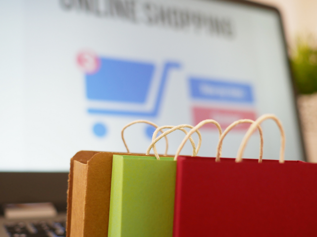 Hoe houd je wispelturige online shoppers vast? 3 tips om ze aan je te binden